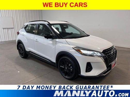 2023 Nissan Kicks SR