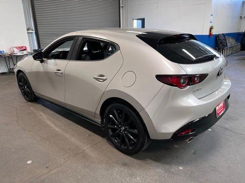 Platinum Quartz Metallic 2024 Mazda Mazda3 FWD w/Select Package