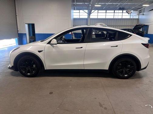 White 2021 Tesla Model Y Standard Range