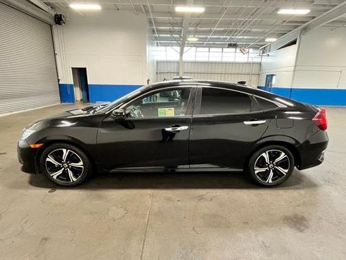 2017 Honda Civic Touring