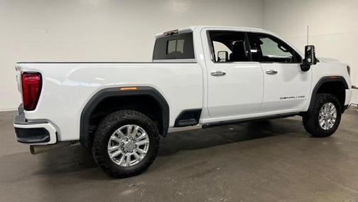 2020 GMC Sierra 2500 Denali