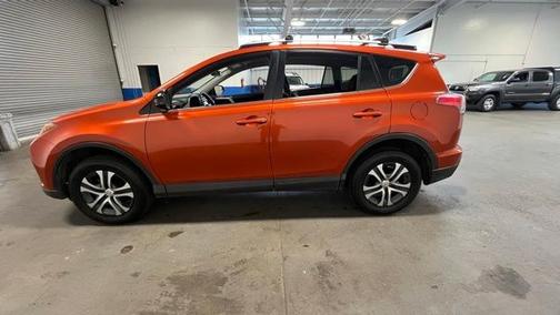 2016 Toyota RAV4 LE