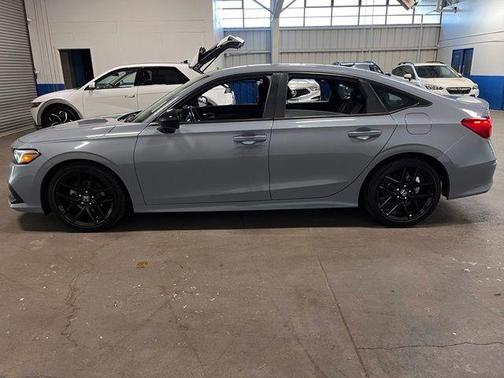 Sonic Gray Pearl 2024 Honda Civic Sport