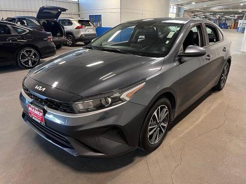 Gravity Gray 2023 Kia Forte LXS
