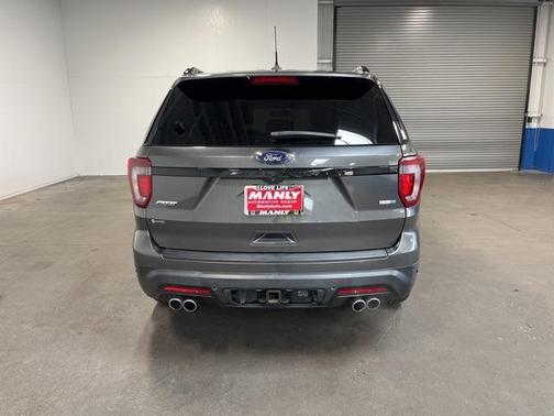 2019 Ford Explorer sport