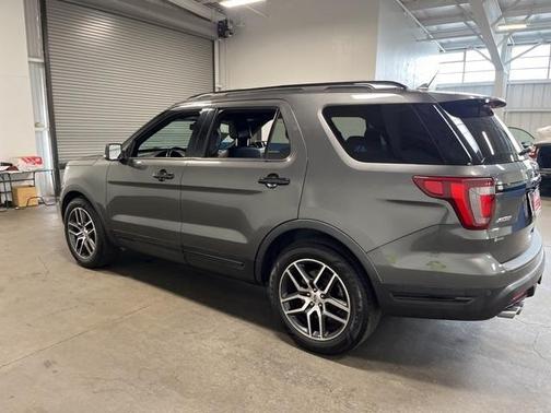 2019 Ford Explorer sport