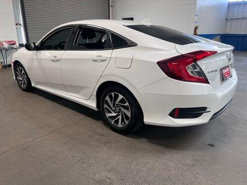 White 2017 Honda Civic EX