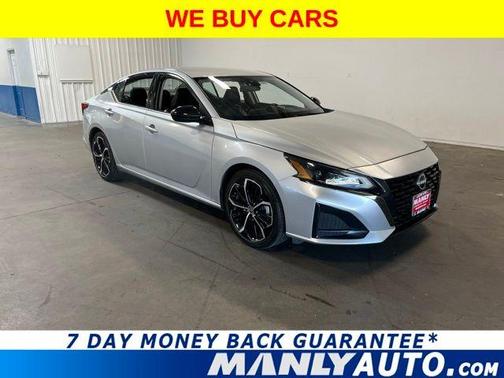 Brilliant Silver Metallic 2023 Nissan Altima 2.5 SR