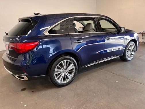 2017 Acura MDX 3.5L w/Technology Package