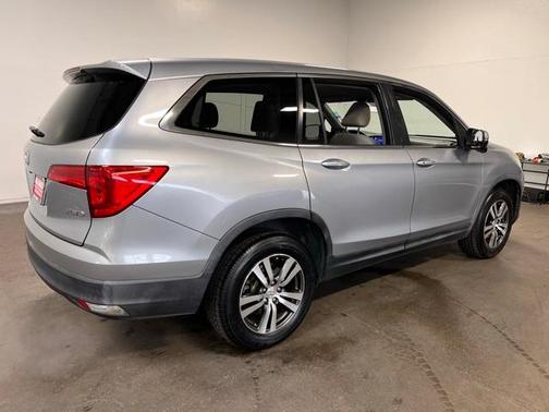 2016 Honda Pilot EX