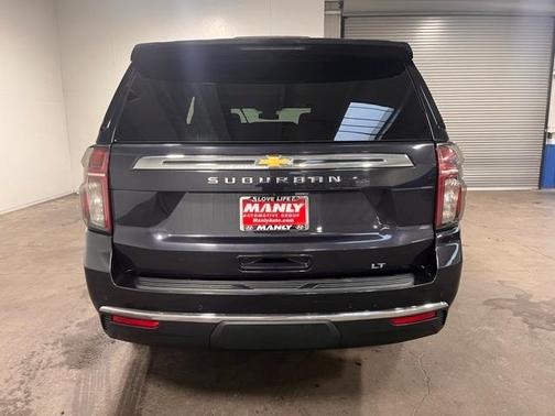 2023 Chevrolet Suburban LT