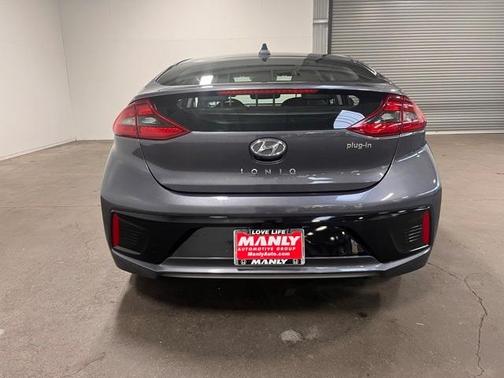 2019 Hyundai IONIQ Plug-In Hybrid Base