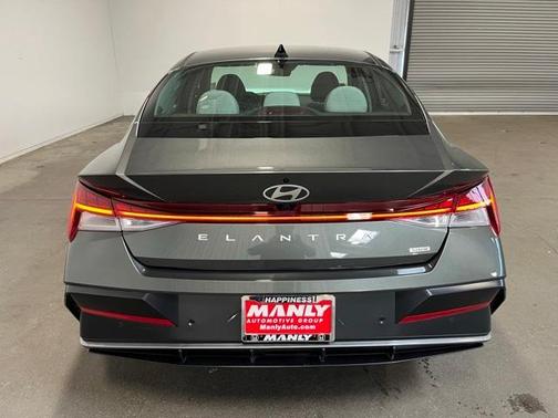 2024 Hyundai ELANTRA HEV Limited