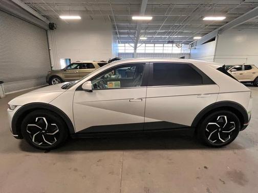 2023 Hyundai IONIQ 5 SEL