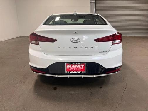 2020 Hyundai ELANTRA Limited