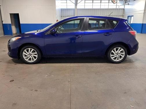 2013 Mazda Mazda3 i Touring