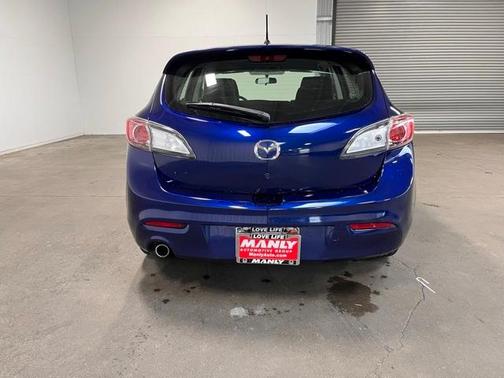 2013 Mazda Mazda3 i Touring