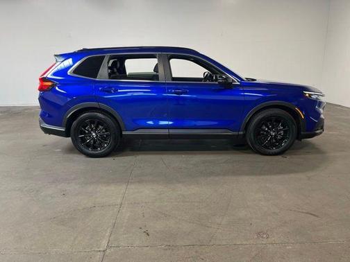 Still Night 2025 Honda CR-V Hybrid Sport-L