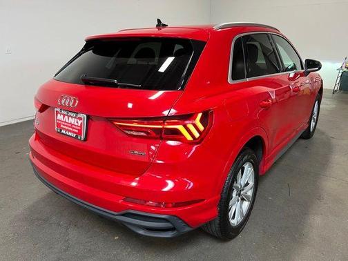 Progressive Red 2024 Audi Q3 45 S line Premium
