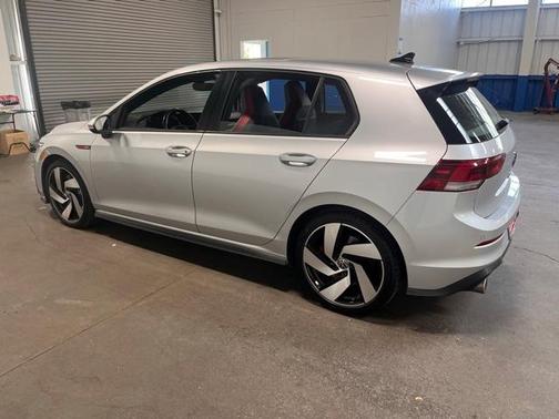 2023 Volkswagen Golf GTI 2.0T SE