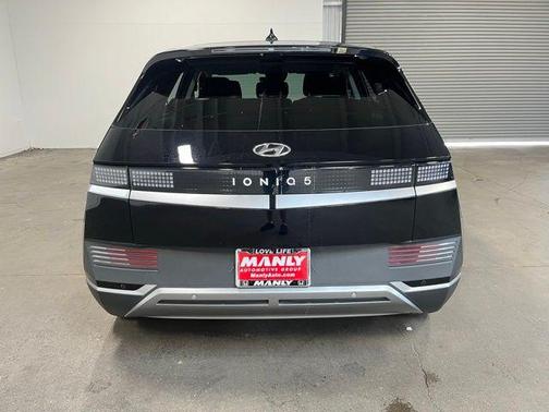Black 2024 Hyundai IONIQ 5 SEL