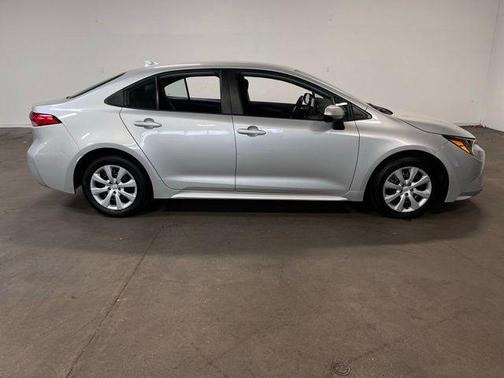 Classic Silver Metallic 2024 Toyota Corolla LE