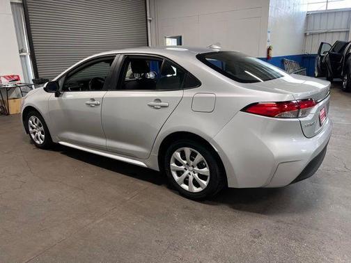 Classic Silver Metallic 2024 Toyota Corolla LE