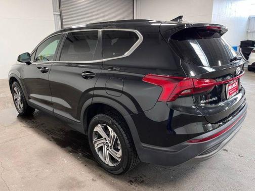 Black 2023 Hyundai SANTA FE SE
