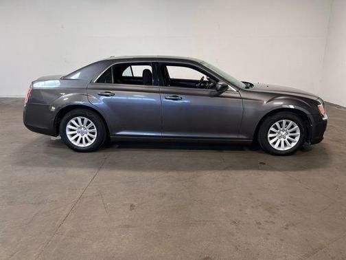 2014 Chrysler 300 Base