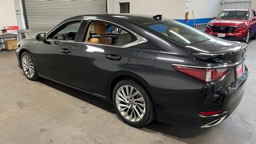 2022 Lexus ES 350 Luxury