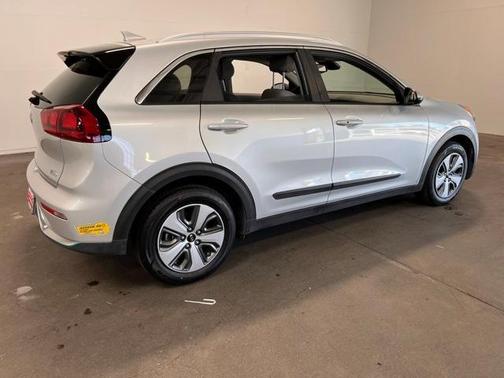 2019 Kia Niro Plug-In Hybrid LX