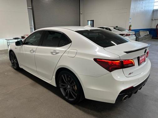 2019 Acura TLX V6 Technology & A-Spec