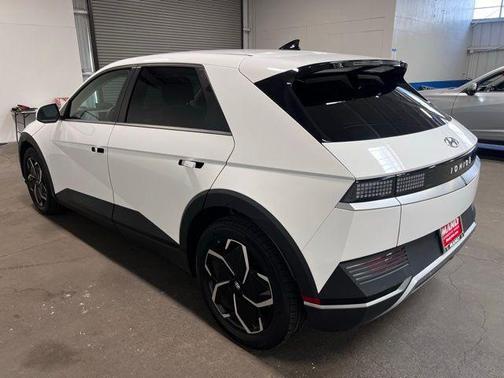 White 2024 Hyundai IONIQ 5 SEL