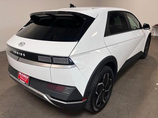 White 2024 Hyundai IONIQ 5 SEL