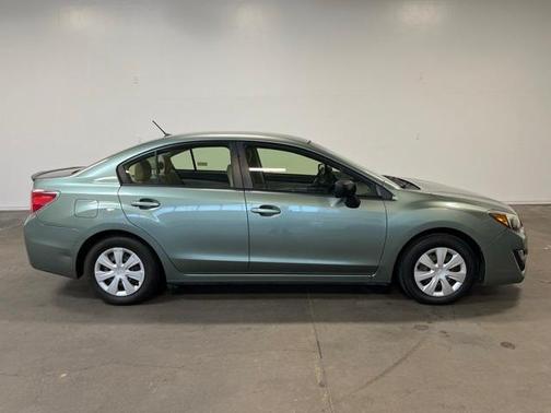 2016 Subaru Impreza 2.0i
