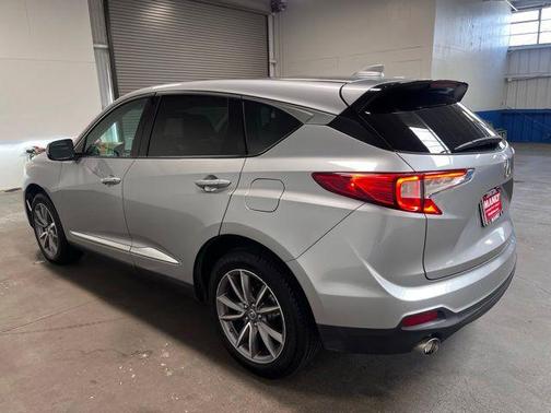 Silver 2019 Acura RDX Technology Package