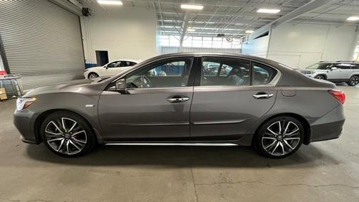 2018 Acura RLX Sport Hybrid Advance Package