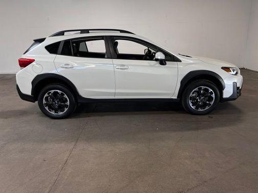 Crystal White Pearl 2023 Subaru Crosstrek Premium