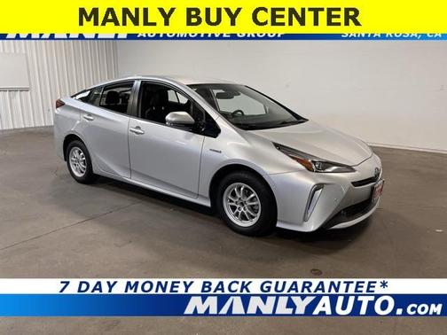 2019 Toyota Prius XLE