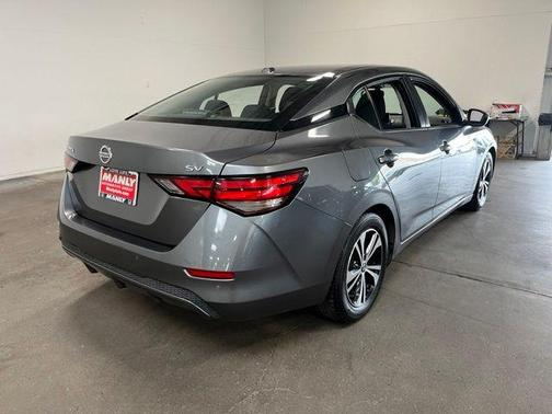 Gun Metallic 2022 Nissan Sentra SV