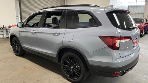 2022 Honda Pilot Black Edition