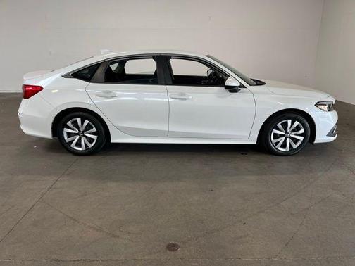 White 2023 Honda Civic LX