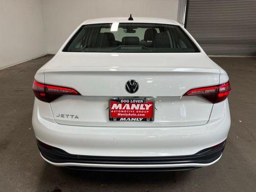 Pure White 2024 Volkswagen Jetta 1.5T S