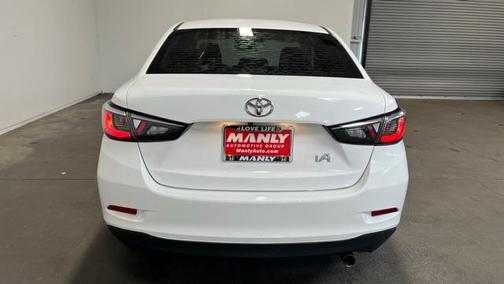 2017 Toyota Yaris iA Base