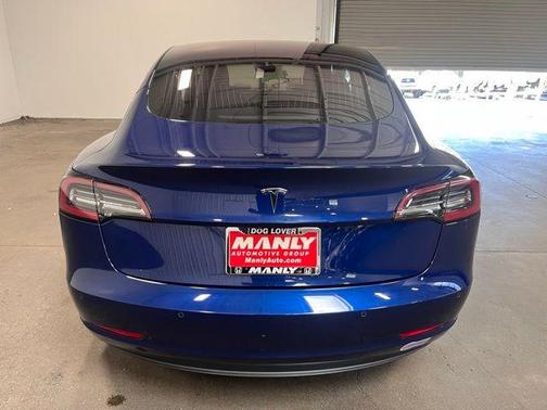 Deep Blue 2019 Tesla Model 3 Standard Range Plus