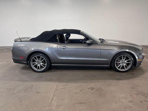 2013 Ford Mustang GT Premium