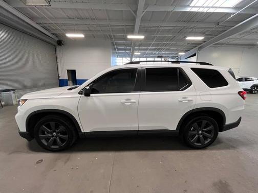 2025 Honda Pilot Sport
