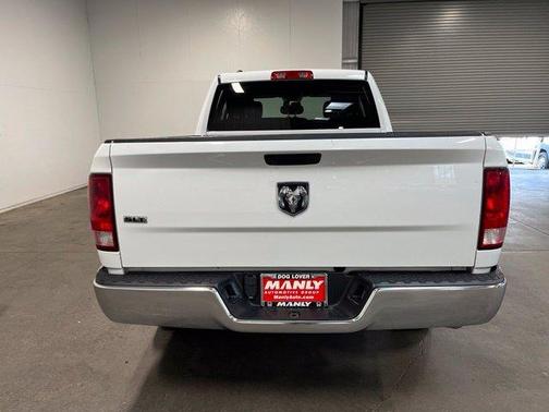 Bright White Clearcoat 2024 RAM 1500 Classic SLT