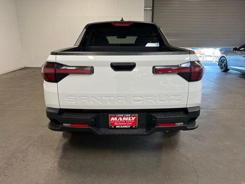 White 2024 Hyundai SANTA CRUZ 2.5L SEL