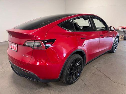 2022 Tesla Model Y Long Range
